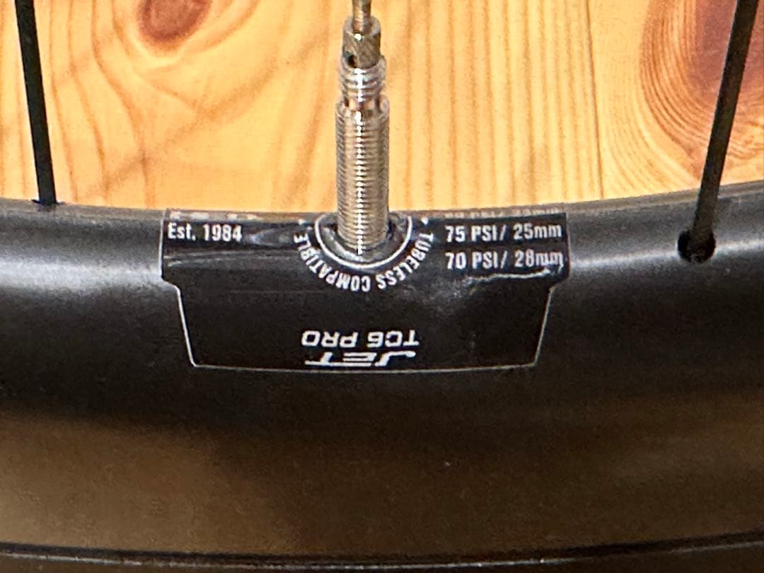 値交渉可　HED JET6 前後タイヤ・ノバコローナコグ付