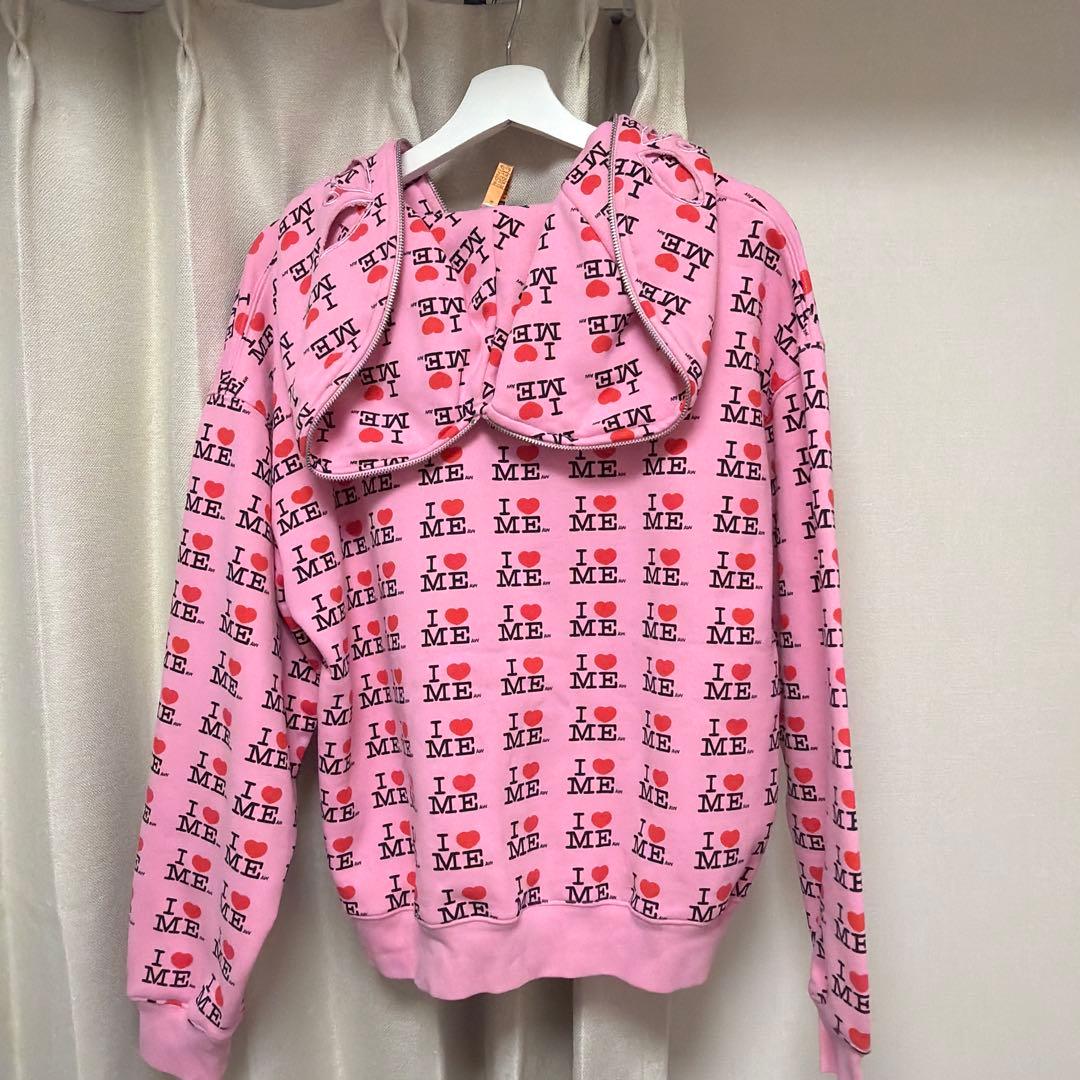 Ashley Williams I LOVE ME パーカー