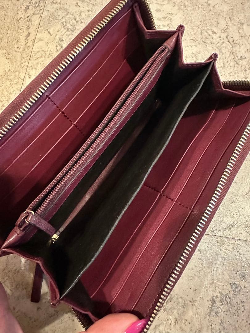 GUCCI 財布　GGキャンパス　ワイン色