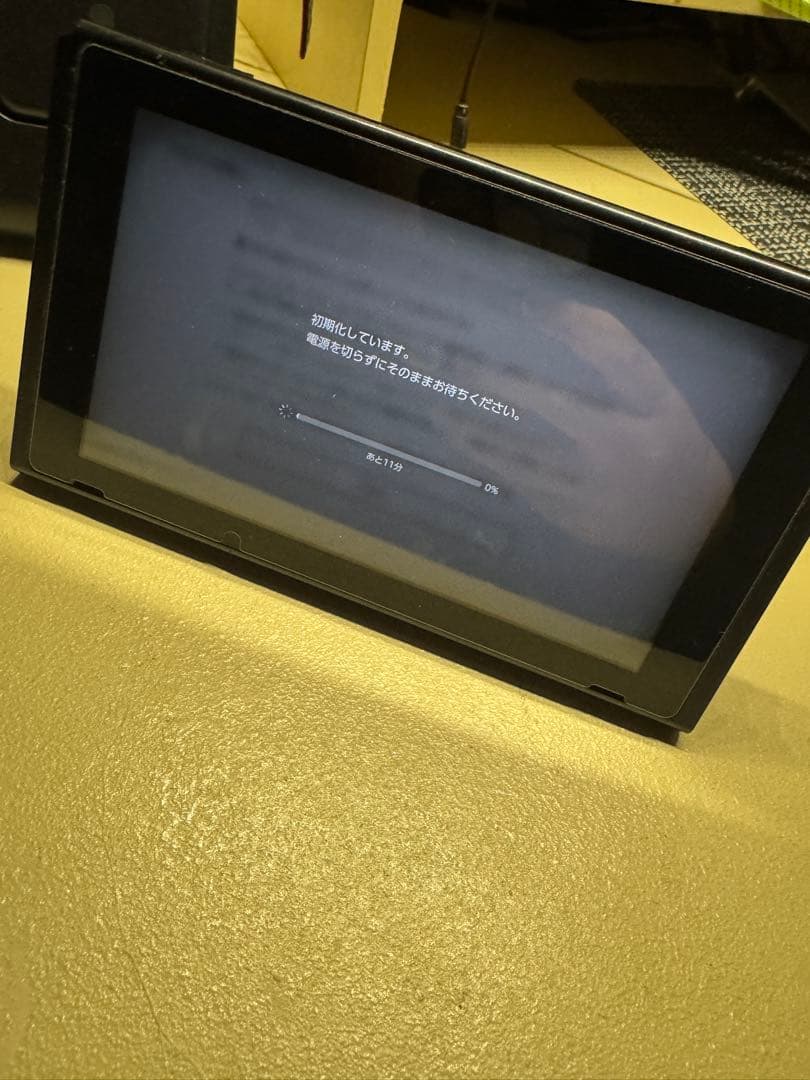 Nintendo Switch 本体 ブラック　背面擦り傷あり