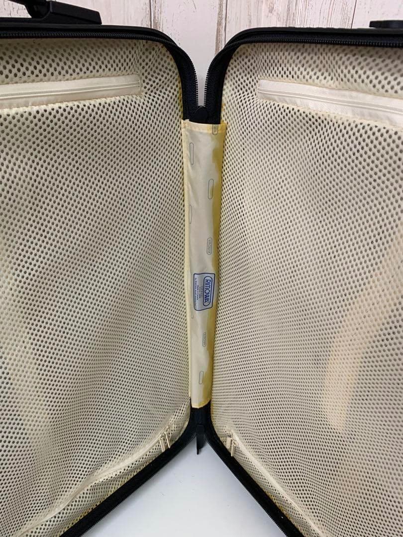 リモワ　RIMOWA サルサエアー　33L 機内持込可