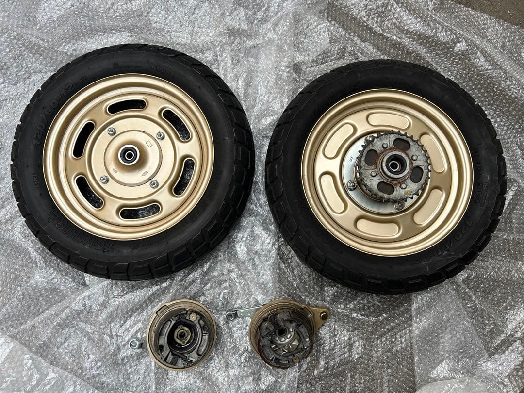 エイプ100前後　純正ホイール・ドラムセット