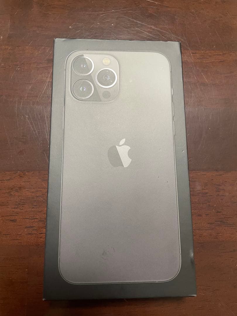 Apple iPhone 13ProMax 1TB本体