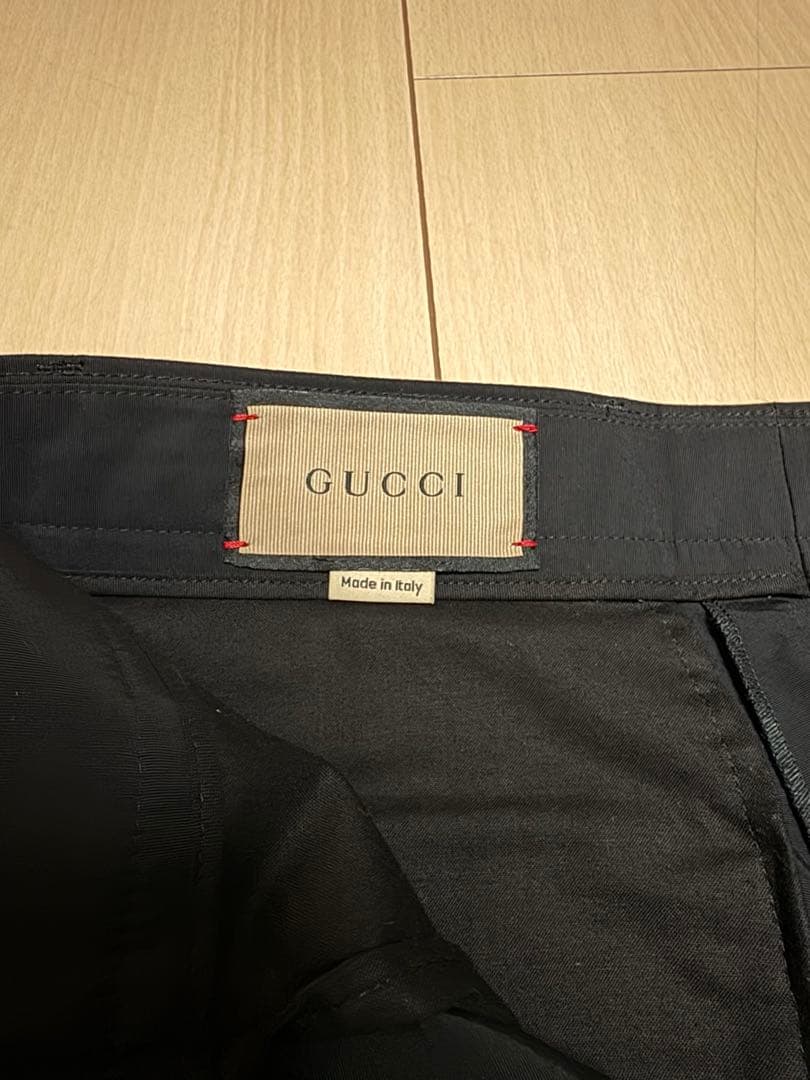 新品タグ付き　GUCCI グッチ　レディース　スラックス　黒