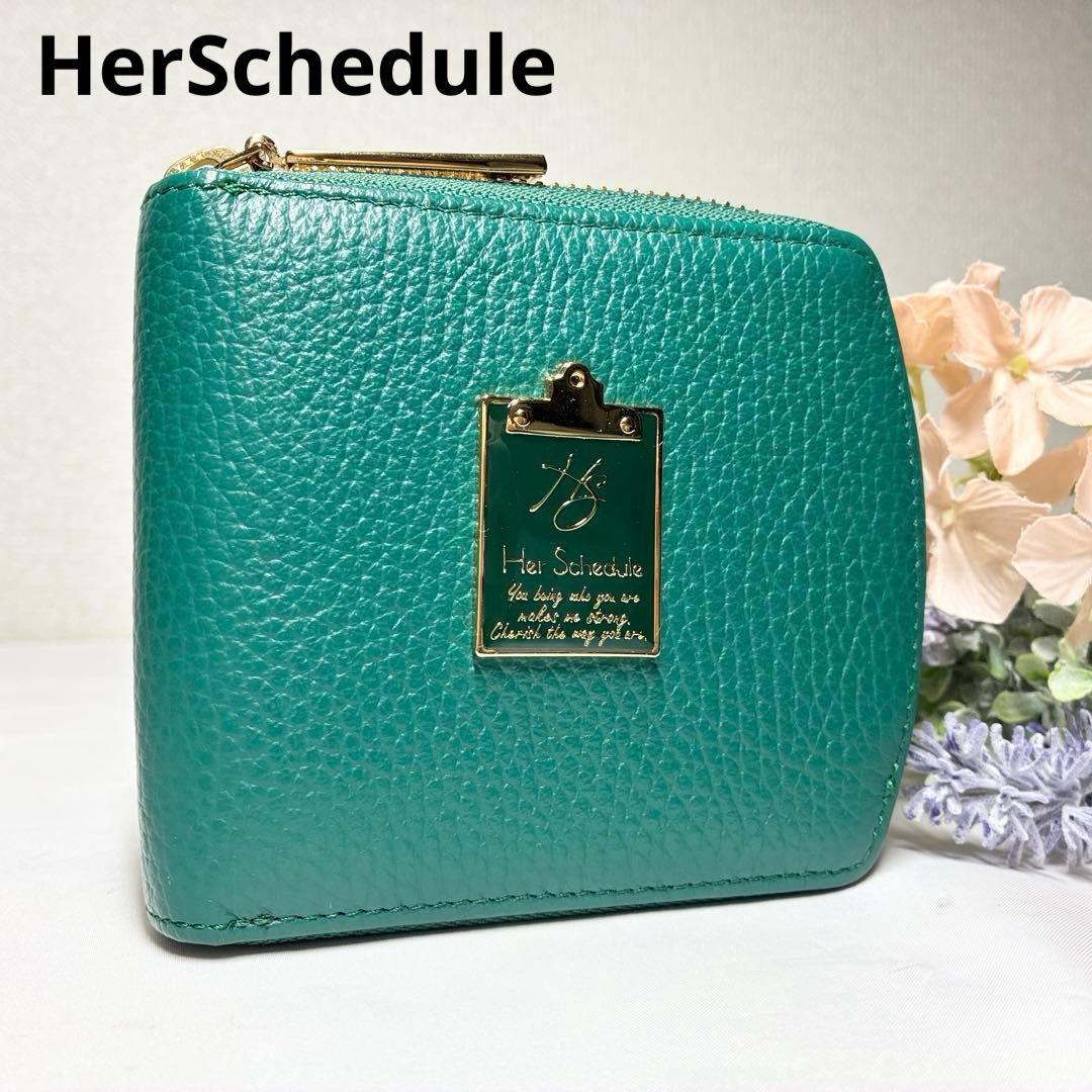 【極美品】　ハースケジュール　チェレット　二つ折りウォレット　財布　コンパクト