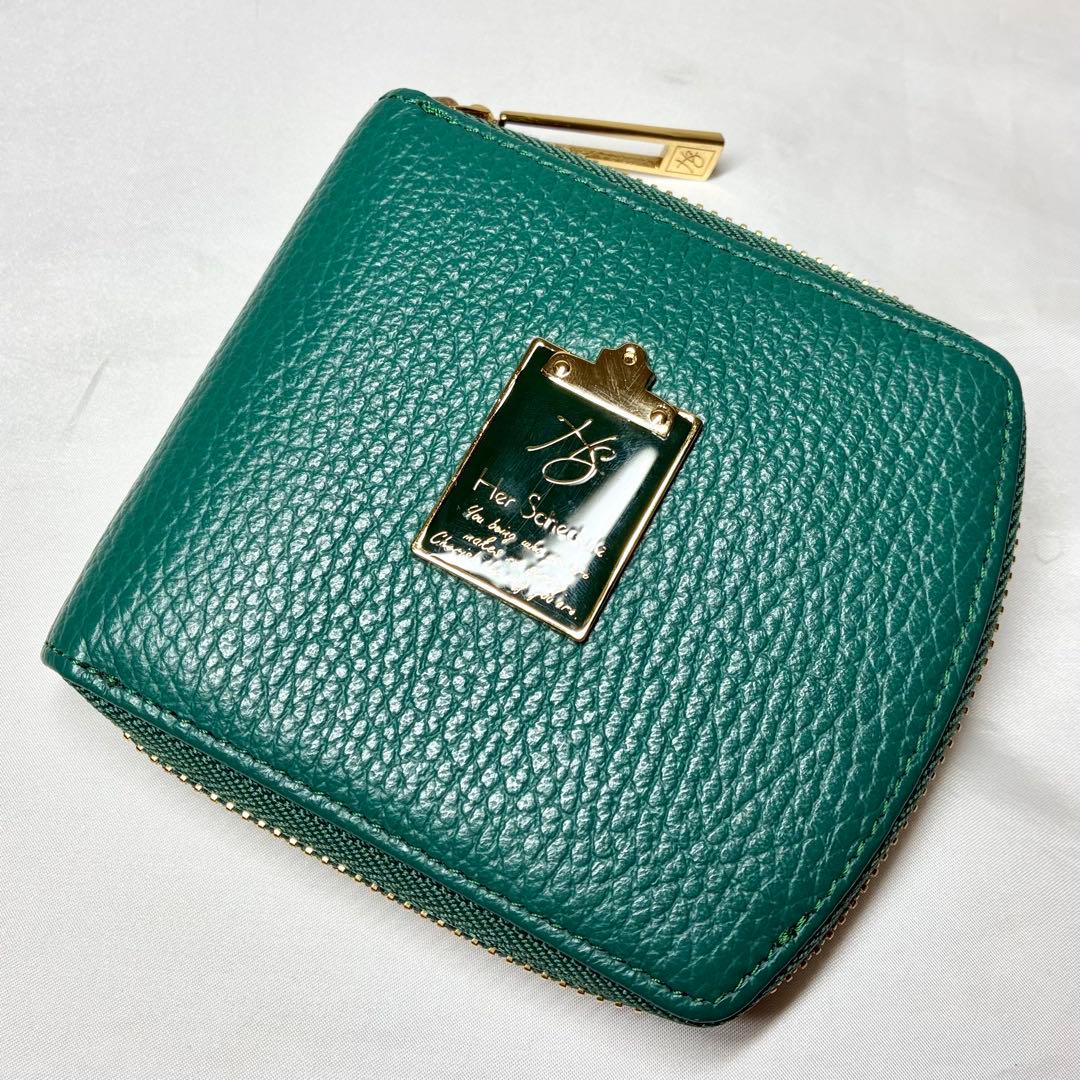 【極美品】　ハースケジュール　チェレット　二つ折りウォレット　財布　コンパクト