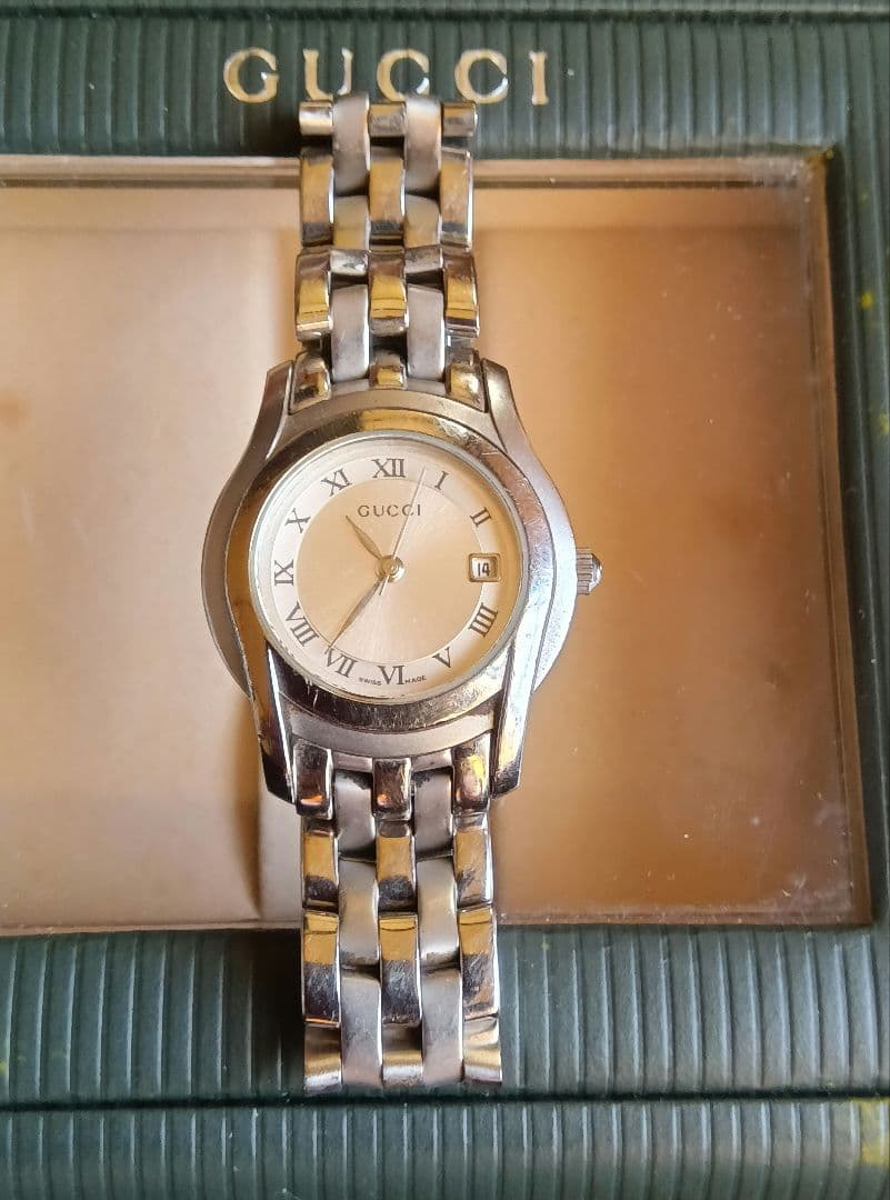 再値下げ!GUCCI 5500Lレディース腕時計稼働品箱付き