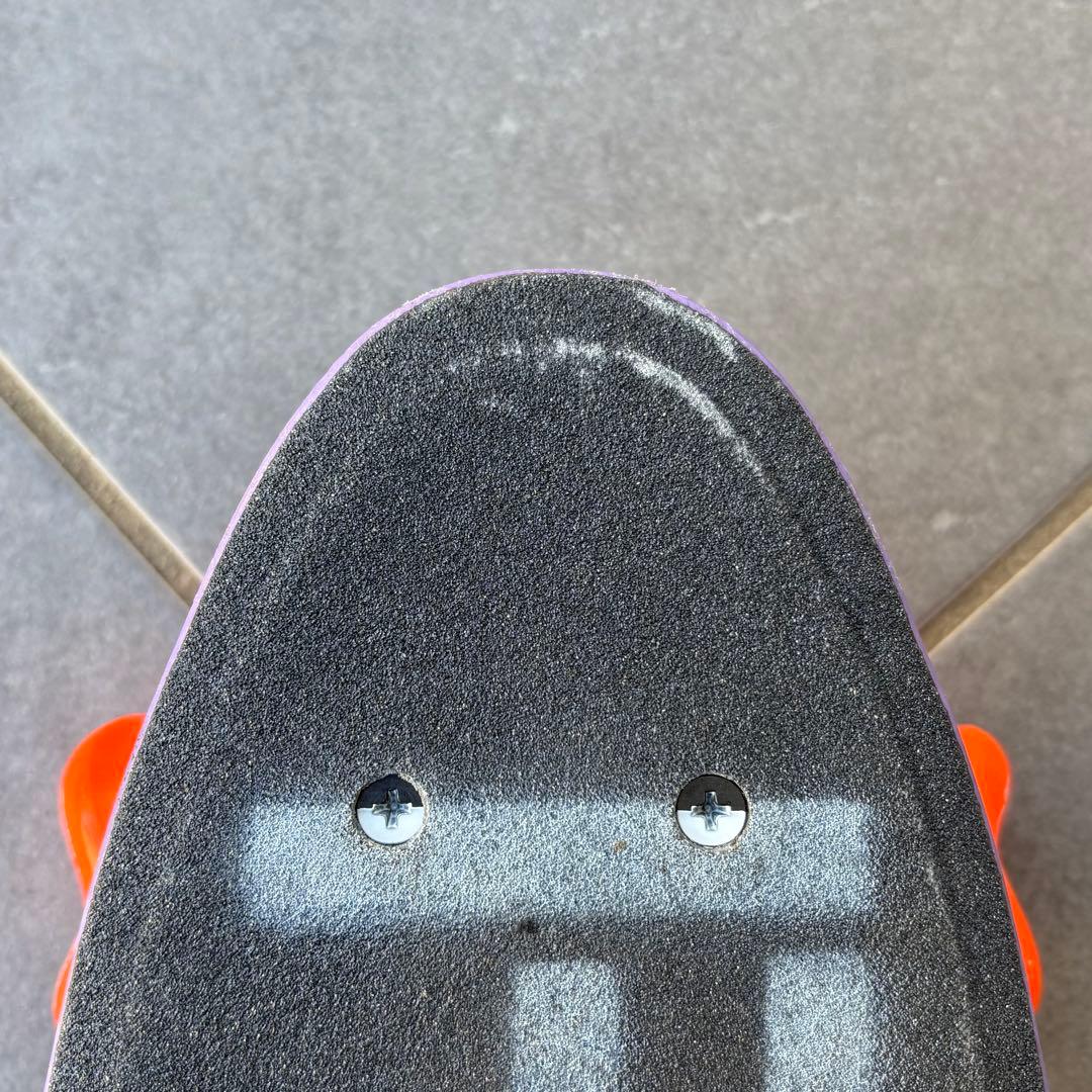 極美品【FESN】カスタムペニー 22インチ シャークウィール 60mm