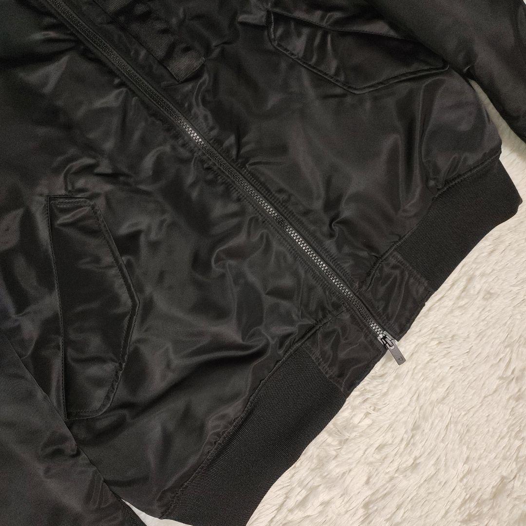 美品 UNIQLO+J XL ハイブリッドダウンオーバーサイズ MA-1ブルゾン