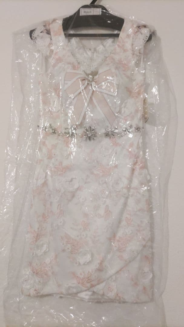 ローブドフルール fm1732 立体フラワーレース袖リボン タイトミニドレス