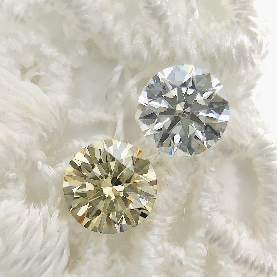 アクセサリー 0.232ct Light Brownish Yellow VS-2 VG