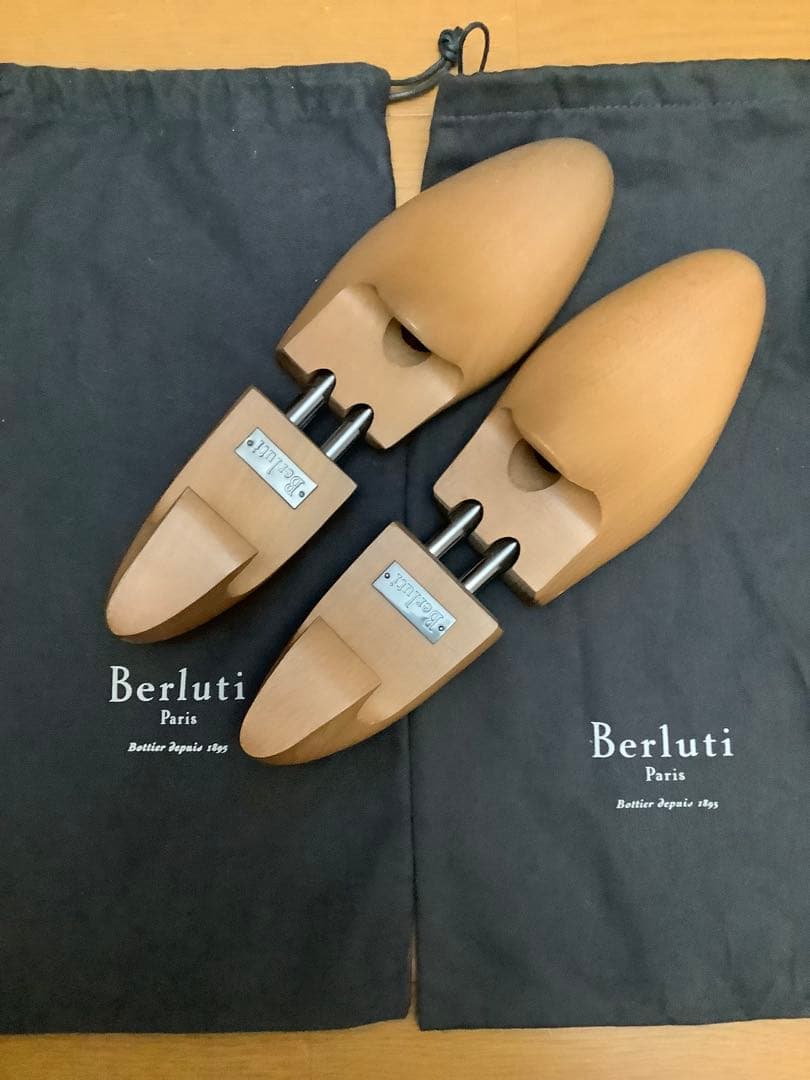 ベルルッティ　シューズキーパー　箱無　本体のみ(サイズ8)