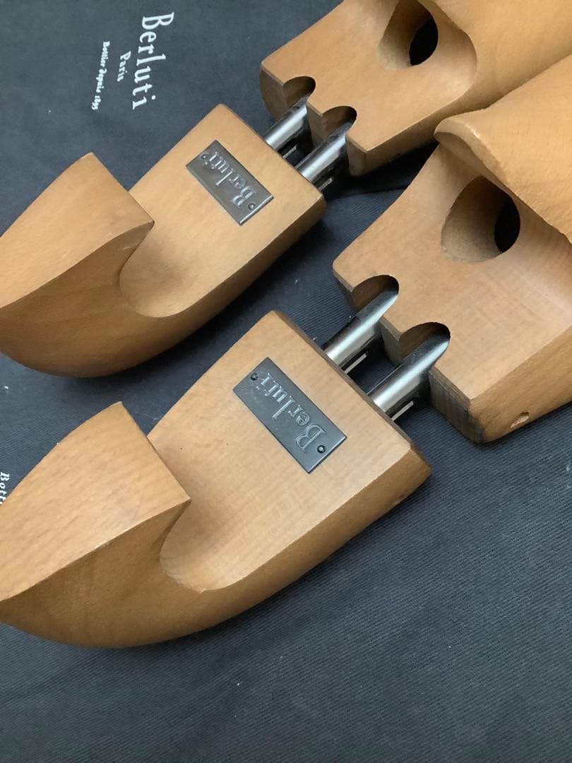 ベルルッティ　シューズキーパー　箱無　本体のみ(サイズ8)