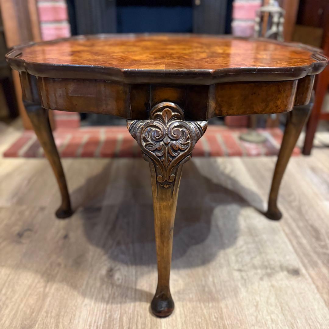 Lloyd’s Antiques コーヒーテーブル　アンティークウォルナット
