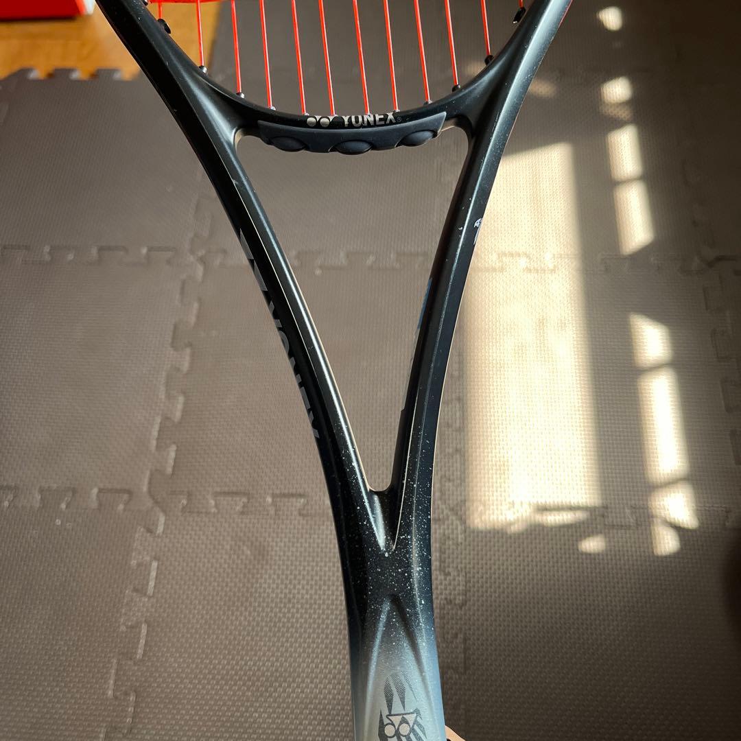 ソフトテニスラケットVOLTRAGE 8S