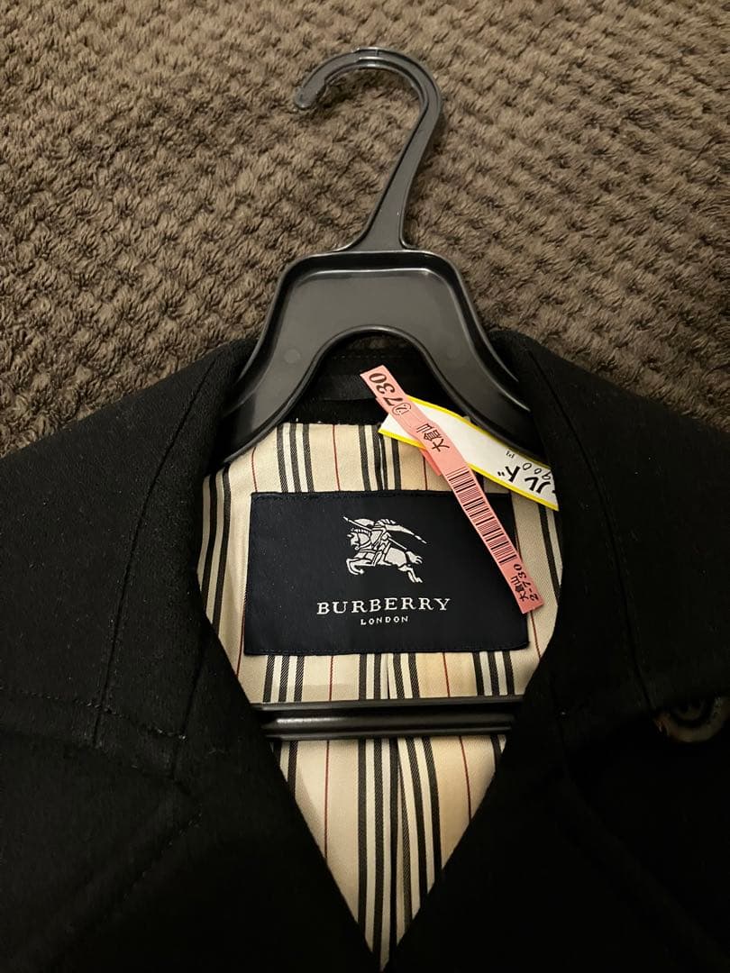 BURBERRY 黒 ウール ピーコート