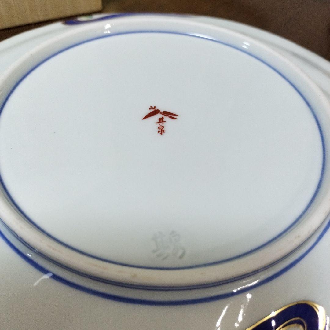 新品未使用　其泉窯　染錦松竹梅鳳凰文 盛皿　桐箱入り　賞美堂