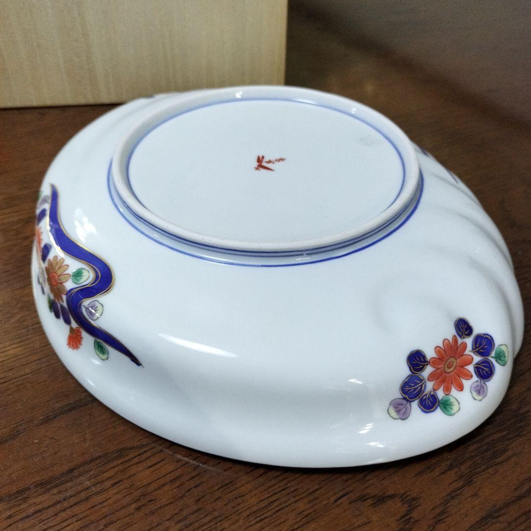 新品未使用　其泉窯　染錦松竹梅鳳凰文 盛皿　桐箱入り　賞美堂