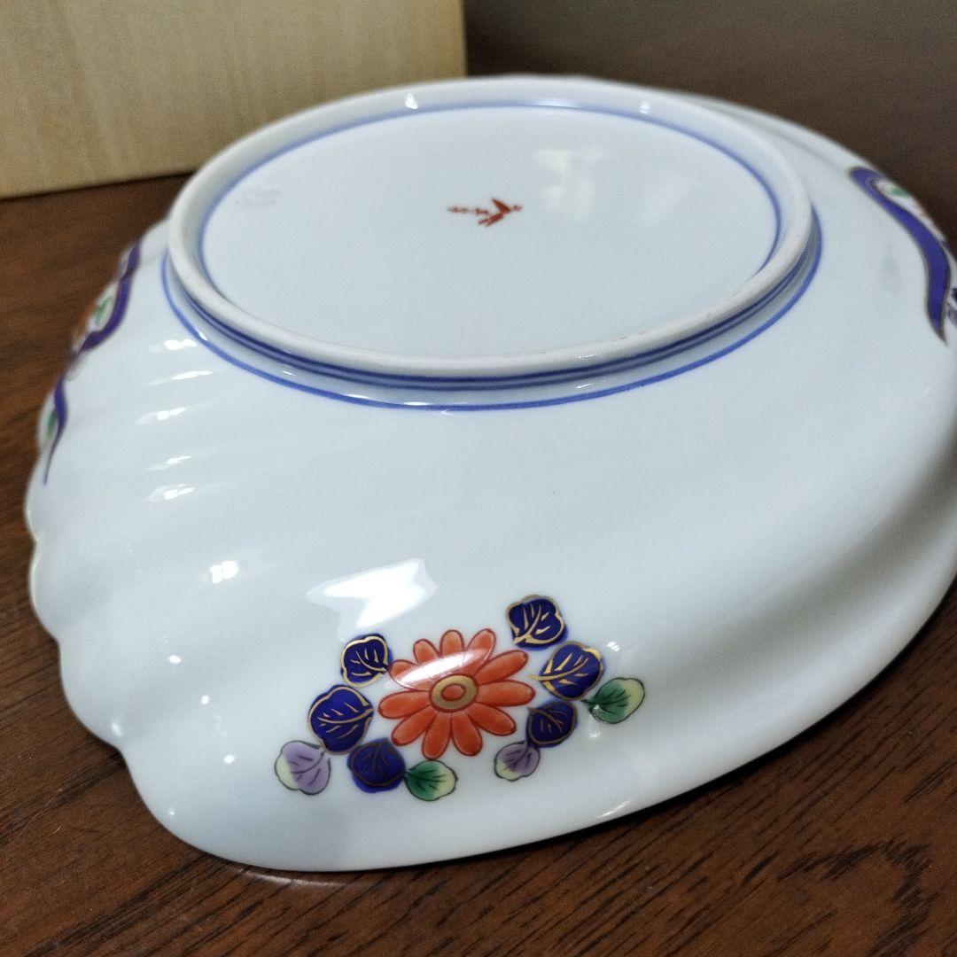 新品未使用　其泉窯　染錦松竹梅鳳凰文 盛皿　桐箱入り　賞美堂