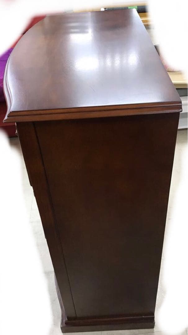 チェスト　ヨーロピアン　アンティーク　コンソール　北欧　クラシック　レトロ