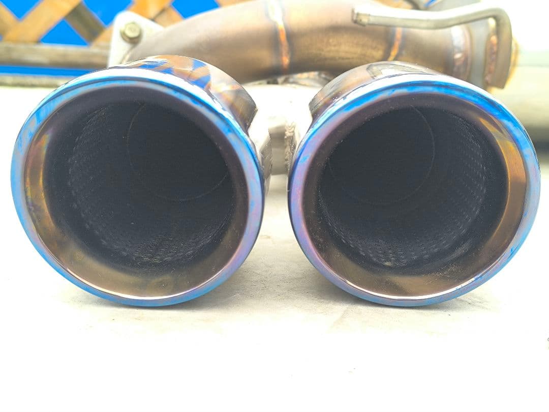 【送料無料】ZN6 86 ZC6 BRZ 4本出し 車検対応 KUHL マフラー