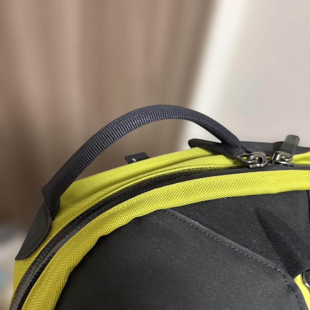 アークテリクス リュック アロー16 ブラック×ライムグリーン