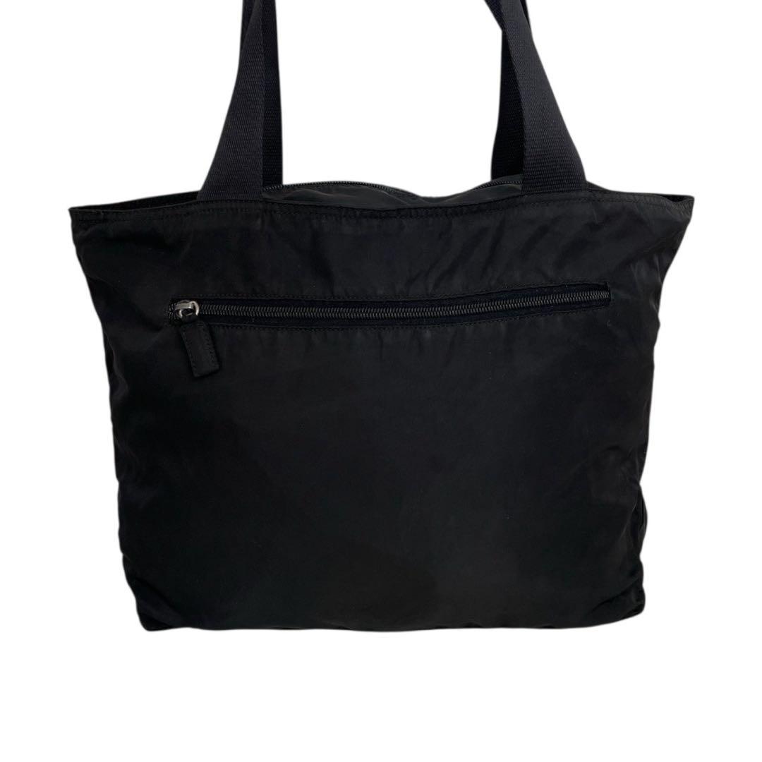 プラダ　トートバッグ　ナイロン　ブラック　三角ロゴ　肩掛け　4649