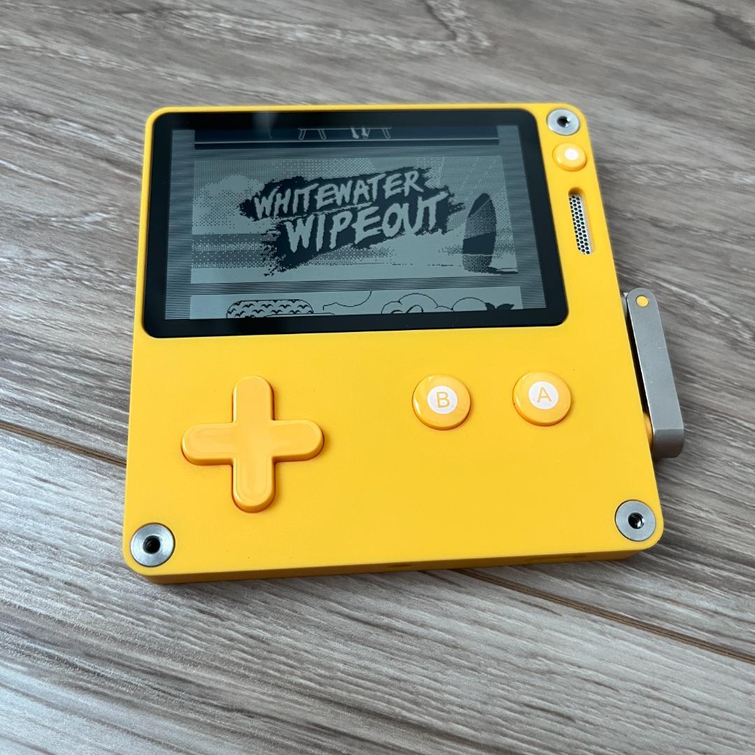 Playdate プレイデートゲーム機