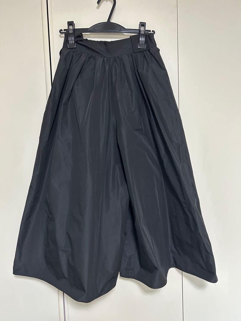 【フジノ】タグ付新品未使用　macchat メモリーキュロットパンツ