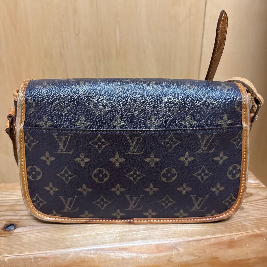施雅英Louis Vuitton ソローニュ　シガレットケースおまけ付き