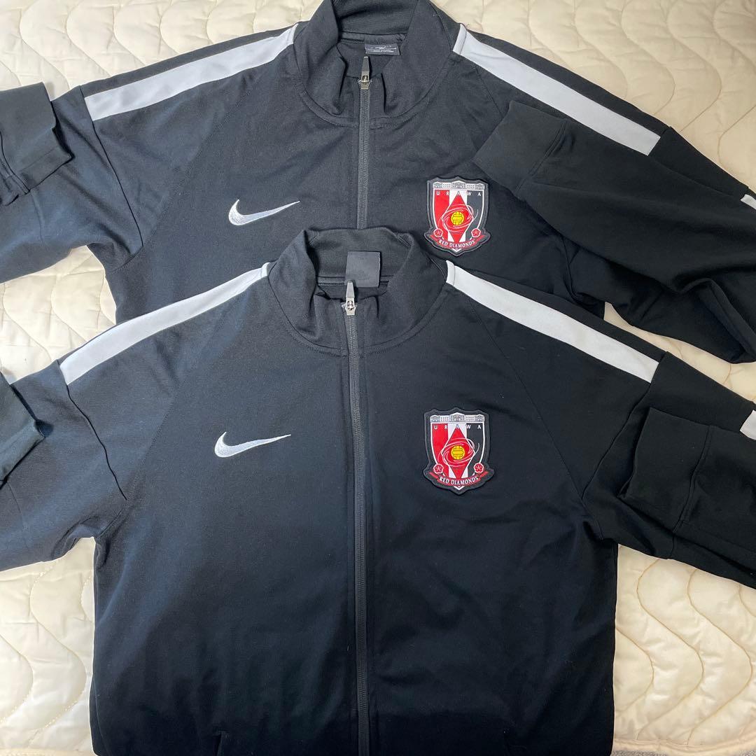 浦和レッズ 黒ジャージ Lサイズ2枚セット