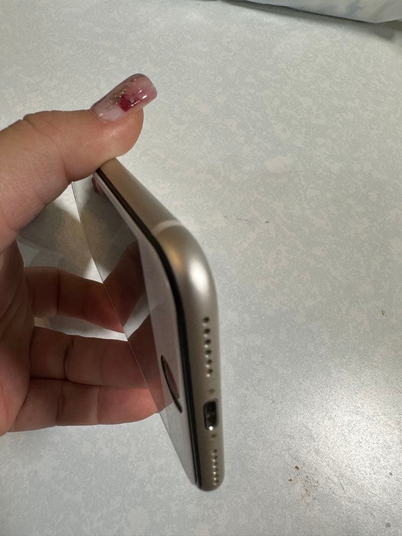 【★専用★】【超美品】iPhone SE (第3世代) 256GB SIMフリー