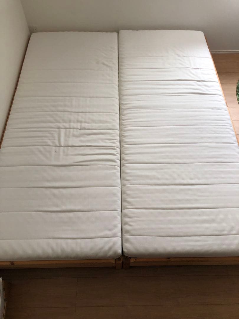 IKEA ウトーケル　引き取りに来れる方