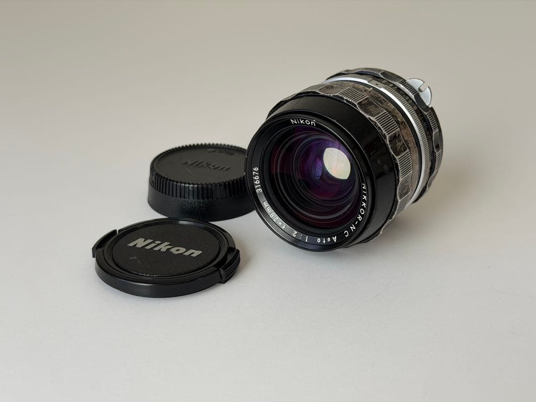 Nikon Nikkor-NC 28mm f2レンズ
