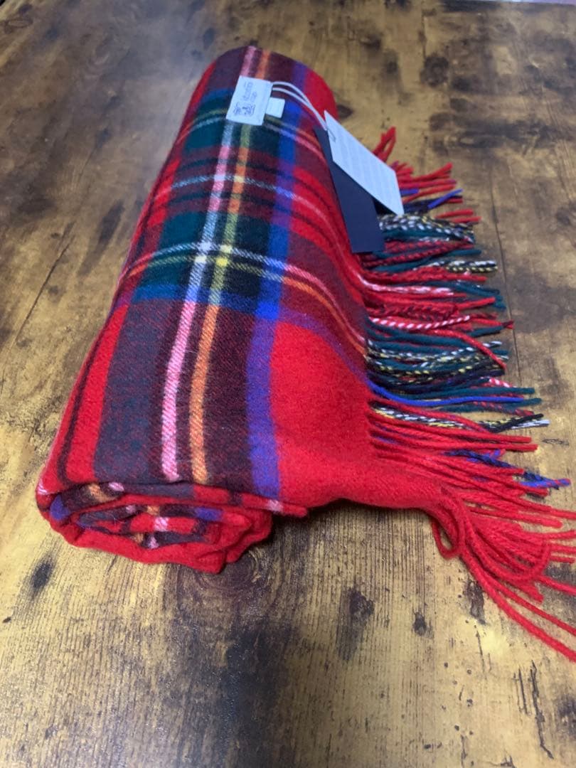 し*ま様 新品未使用ジョンストンズストール大判　カシミアレッドスチュワート