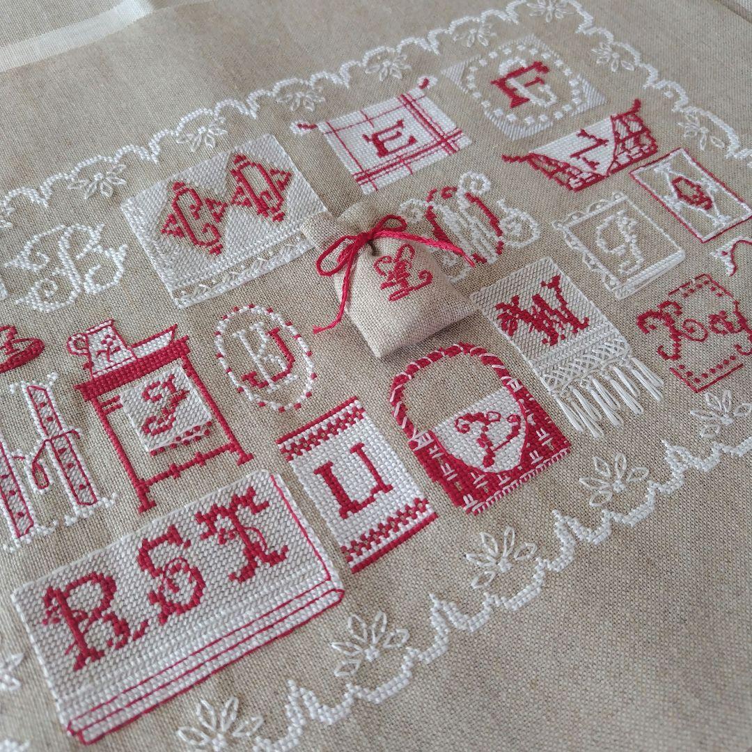 専用　クロスステッチ完成品　３点