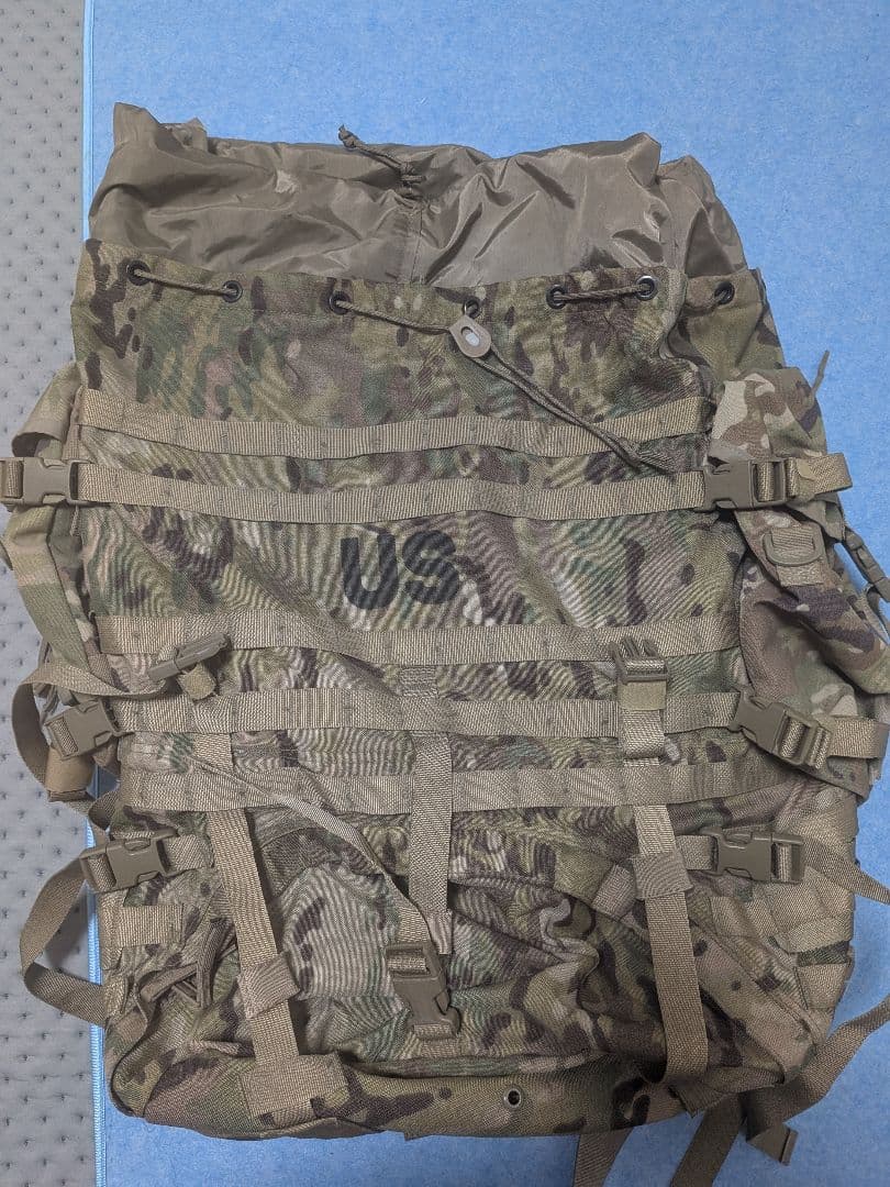 s*m様 MOLLE II ラージラックサック