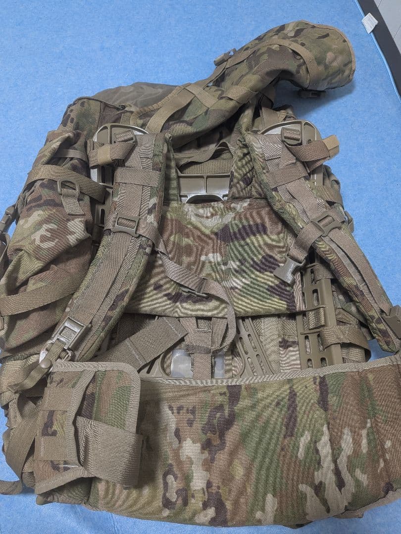 s*m様 MOLLE II ラージラックサック