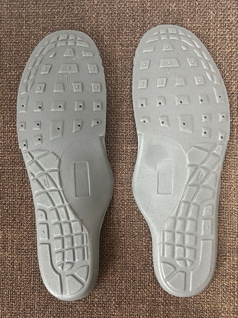 NIKE ナイキ / AIR MAX 90 LV8 FD4328-111