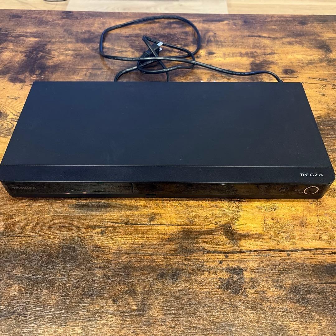 東芝　REGZA DBR-T1010 ブルーレイレコーダー