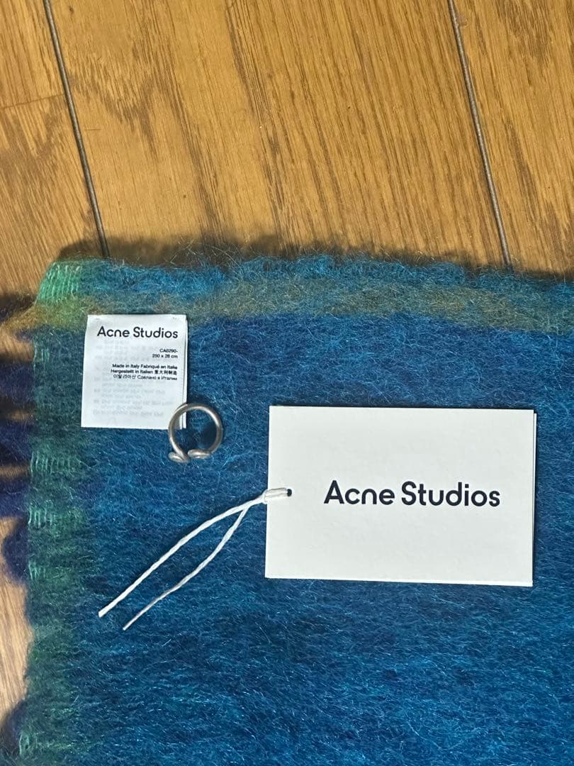 Acne Studios マフラー 青