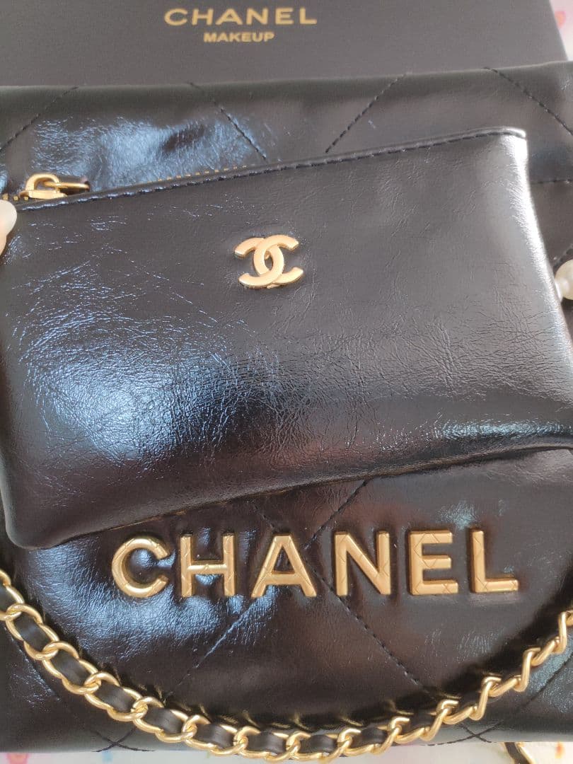CHANEL ノベルティ ショルダーバッグ パールチェーン ポーチ付き