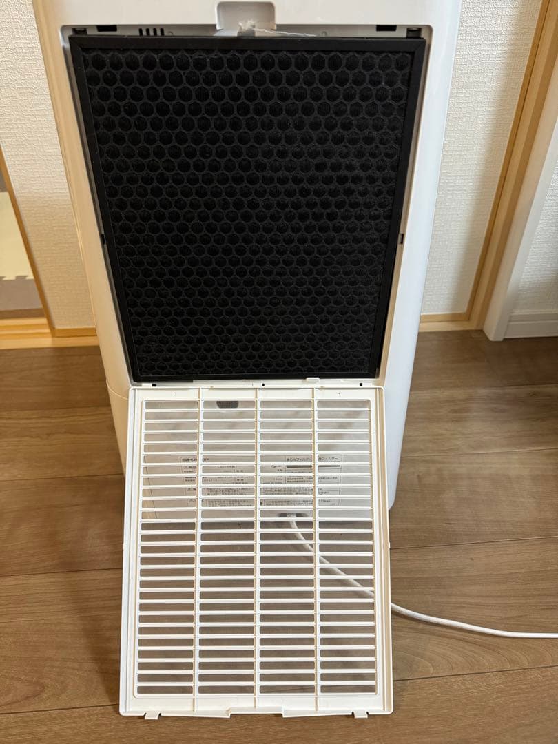 SHARP 除湿機CV-EF120-W 2016年製