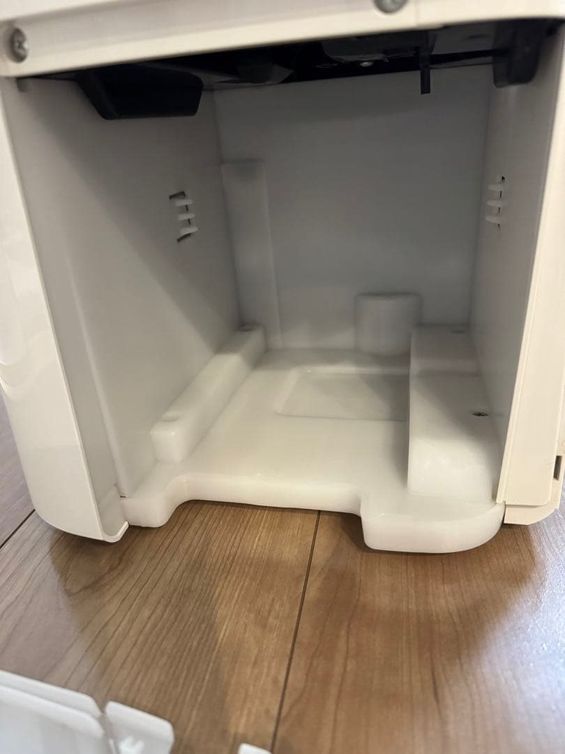 SHARP 除湿機CV-EF120-W 2016年製