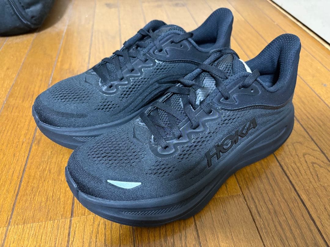 【新品正規品】早い者勝ち！大特価！ホカ ボンダイ9 26.0cm