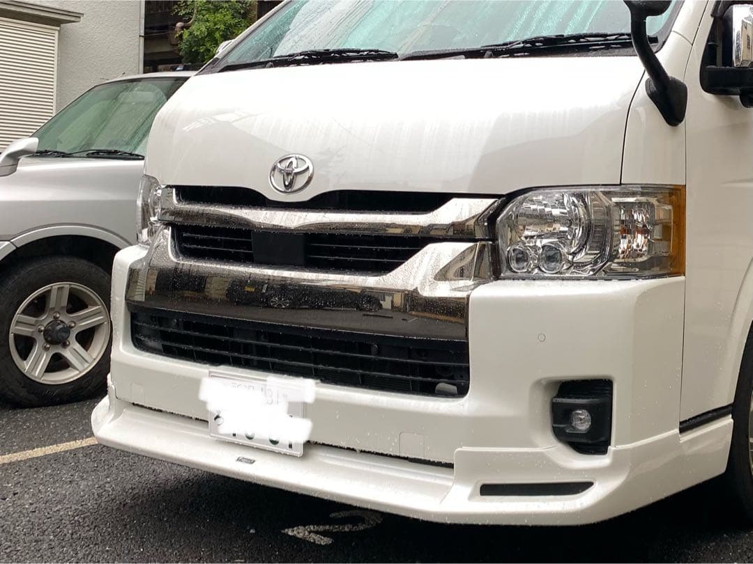 【商談中】モデリスタ ハイエース ワイド フロントスポイラー　カラー070