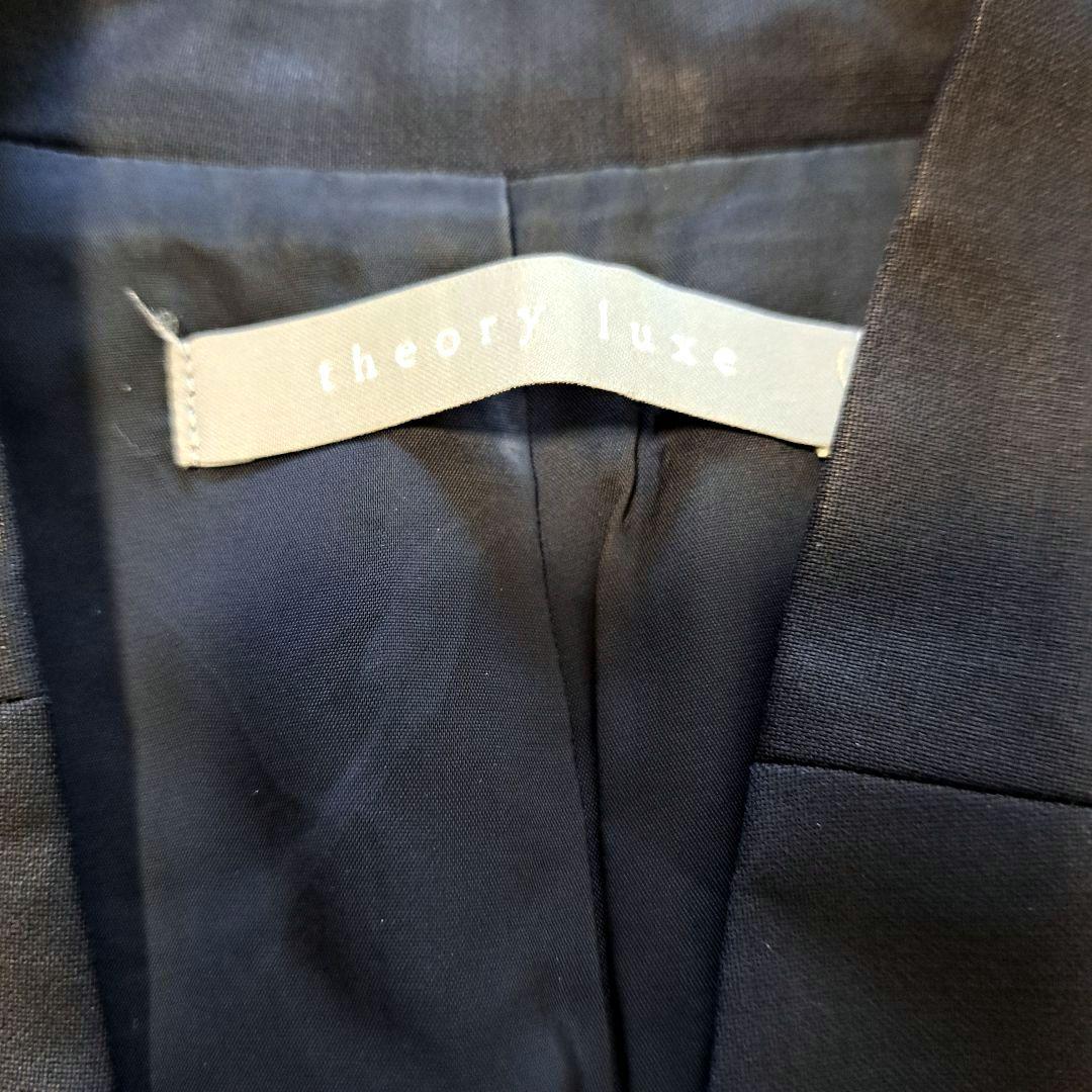 セオリーリュクス　EXECUTIVE 【美品】セットアップスーツ　カラーレス　紺