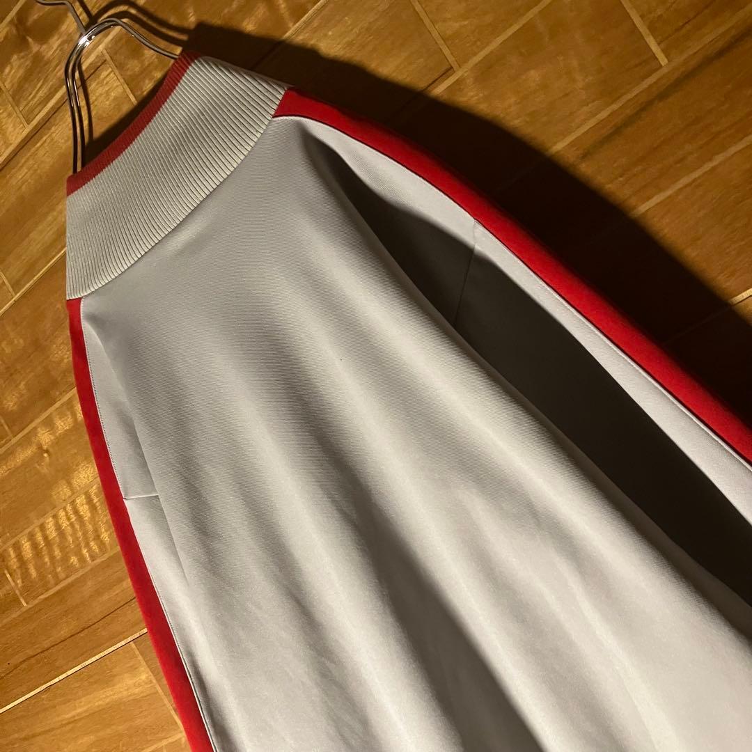 NIKE トラックジャケット　ジャージ　スウェット　グレー　赤　ハイネック　L