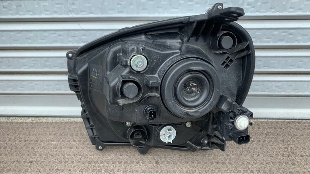 アルトヘッドライトユニット右