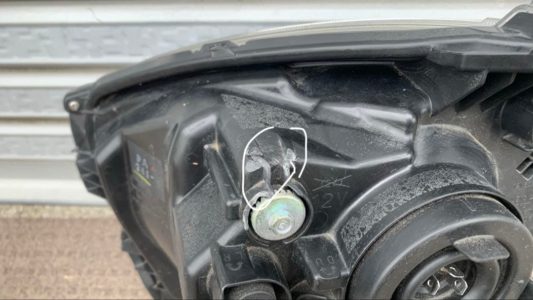 アルトヘッドライトユニット右